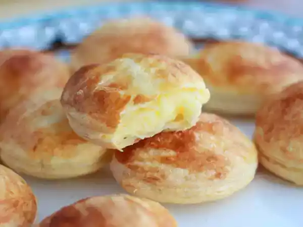 Recipe Vanilla puff pastry doughnuts