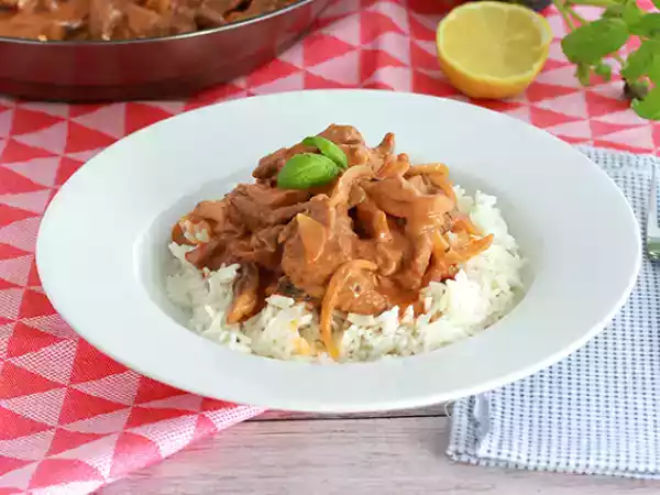 Recipe Easy and quick beef stroganoff