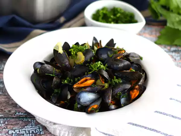 Recipe Mussels in white wine, a simple and delicious recipe