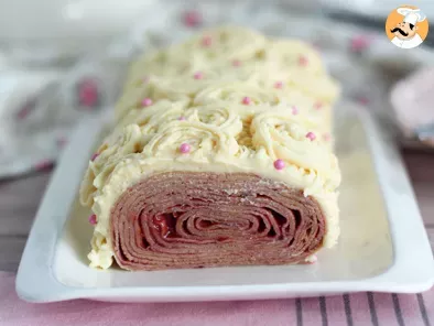 Recipe Crepe yule log with raspberry and white chocolate