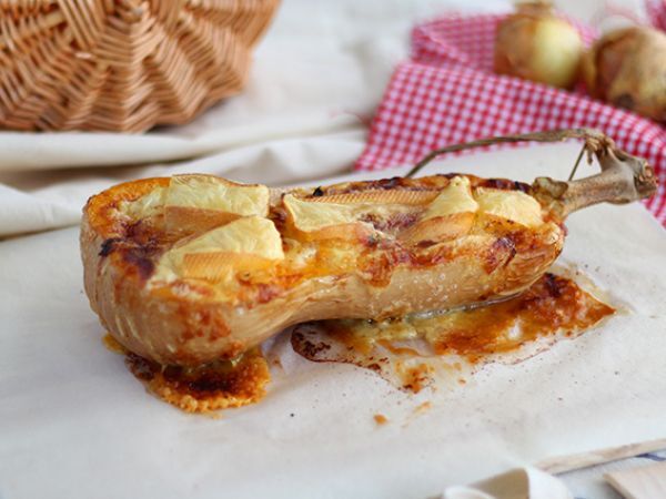 Recipe Cheese and bacon stuffed butternut