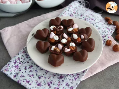 Recipe Homemade chocolates with marshmallows and nuts