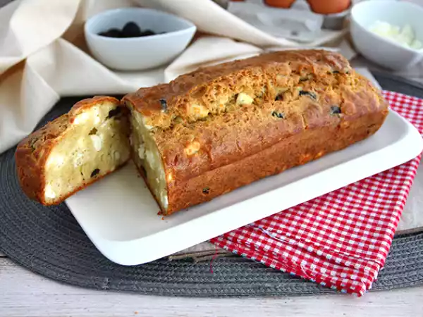 Recipe Black olive and feta cake