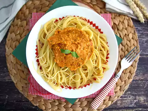 Recipe Red pesto sauce