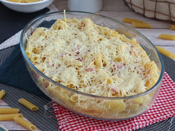 Recipe Baked pasta with ham and cheese