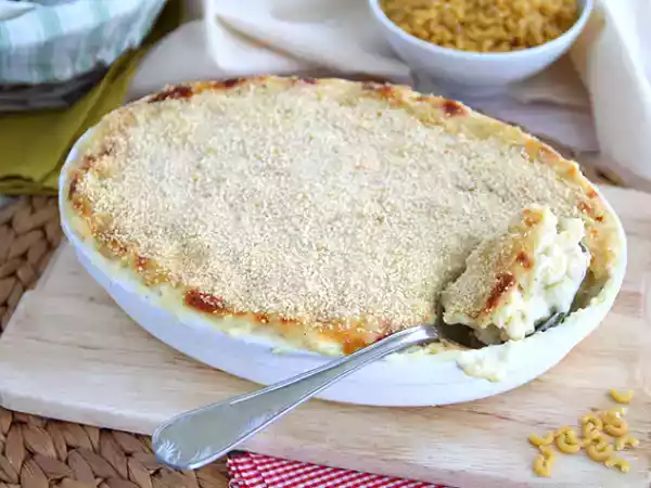 Recipe Mac and cheese, the american pasta bake