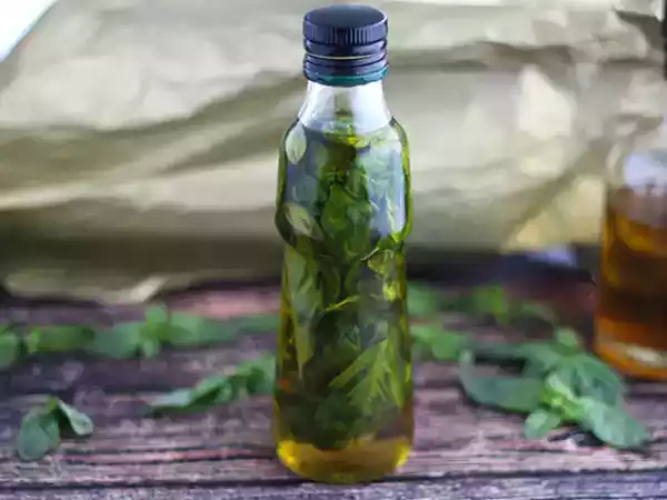 Recipe Homemade basil oil