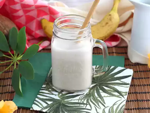 Recipe Vegan banana milkshake