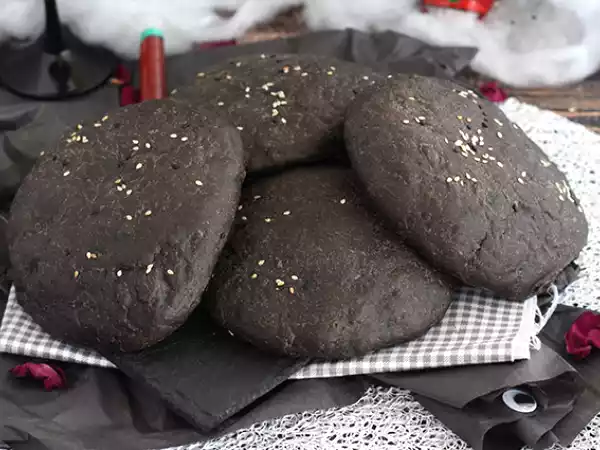 Recipe Black squid ink buns