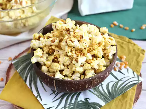 Recipe Curry popcorn