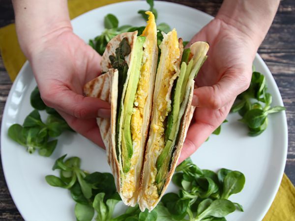 Recipe Tortilla wrap brunch style - crunchwrap