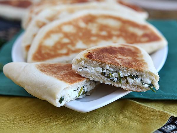 Recipe Stuffed turkish crepes with feta and lemon - gözleme