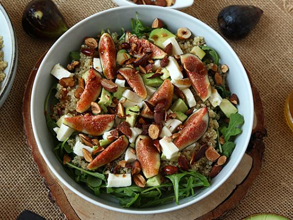 Recipe Sweet/savoury salad: figs, avocado, arugula & mozzarella