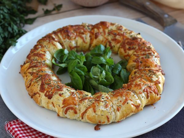 Recipe Salmon and mustard flaky crown