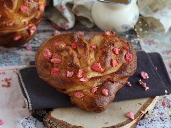 Recipe Heart shaped brioches for valentine's day