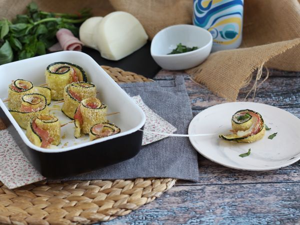 Recipe Baked zucchini rolls with ham and cheese!