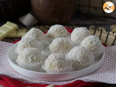 Recipe Homemade raffaello : coconut, white chocolate and almond treats !