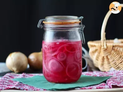 Recipe Onion pickles, perfect to enhance your dishes!