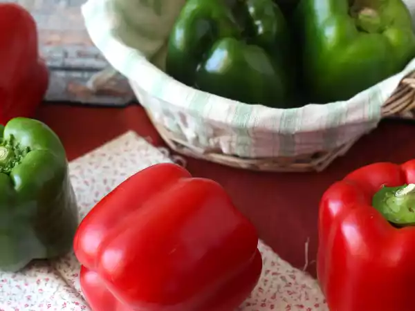 Recipe How to peel pan-fried bell peppers?
