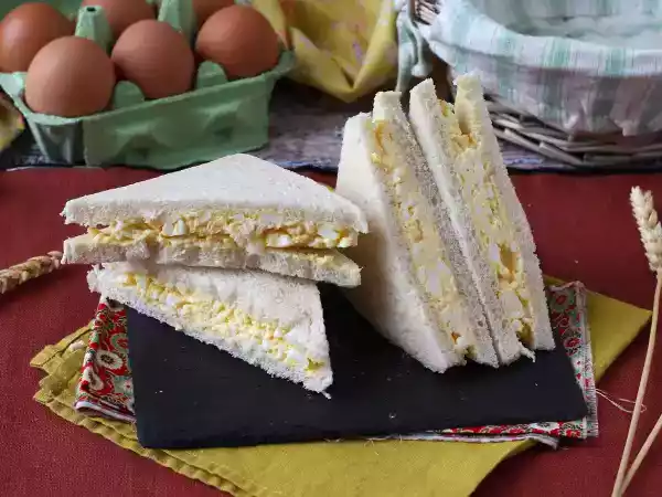Recipe Tamago sando: the famous japanese egg sandwich you can find in konbini!