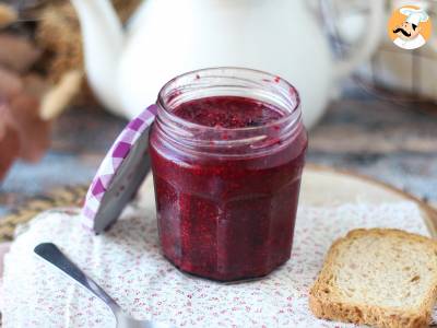 Recipe Healthy jam with berries and chia seeds