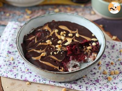 Recipe Overnight oat, red berries and chocolate, a healthy and filling breakfast!