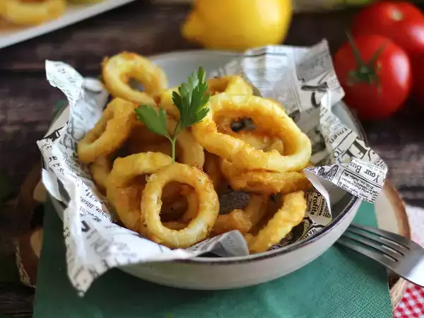 Recipe Battered fried calamari - calamari a la romana