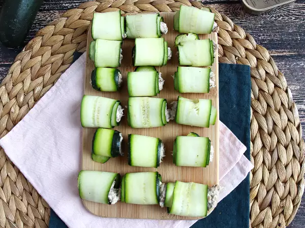 Recipe Zucchini rolls with sardines