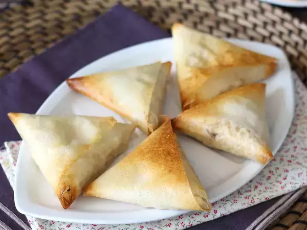 Recipe Mackerel and cream cheese samosas