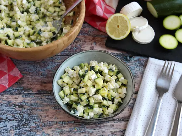 Recipe Zucchini, goat cheese, and lemon salad