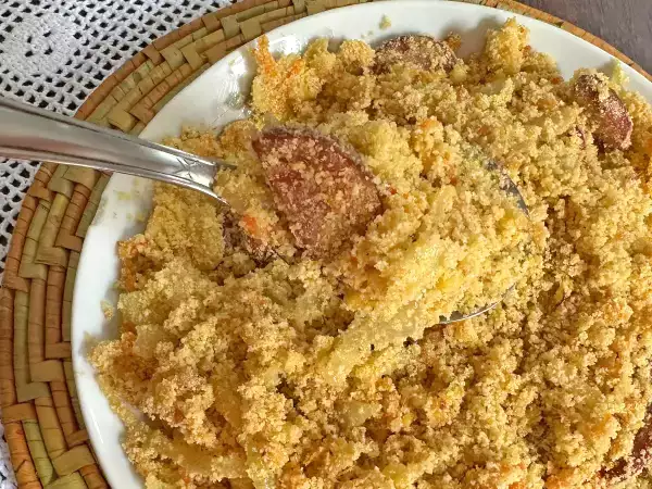 Recipe Brazilian farofa with calabrian sausage