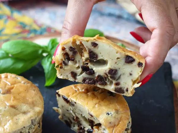 Recipe Savory flans with olives and cream cheese in an air fryer