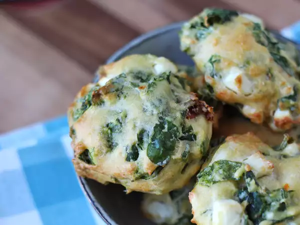 Recipe Savory cookies with feta, sun-dried tomatoes, and spinach