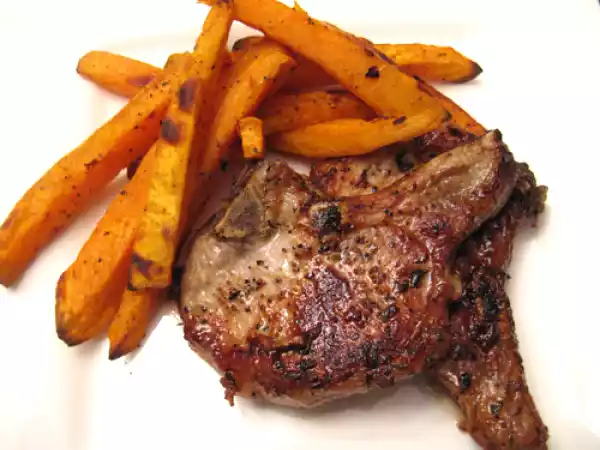 Recipe Braised pork chops in sweet apple mustard