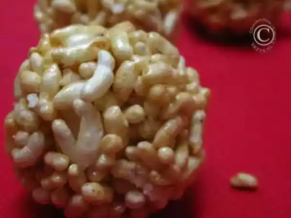 Recipe Vella pori / puffed rice balls, bars or pops