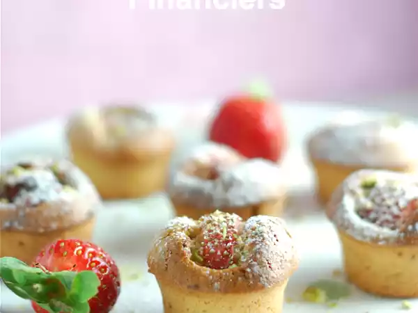 Recipe Strawberry & pistachio financiers