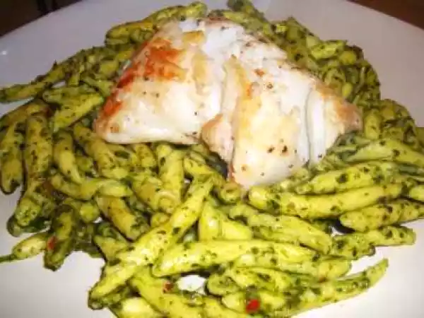 Recipe Nut free salad pesto pasta with a pan fried cod loin