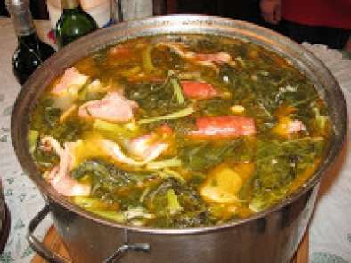 Recipe Roberto's caldo gallego (galician white bean stew)