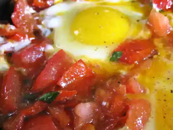 Recipe Auga me ntomata--eggs with tomatoes