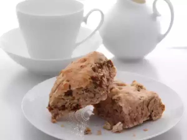 Recipe Fig, walnuts and orange blossom scones