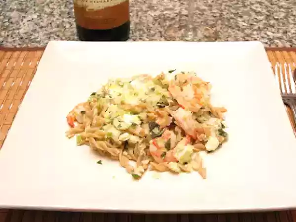 Recipe Shrimp pasta with feta, leeks and mint