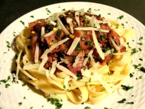 Recipe Fettuccine arrabiata - white chocolate strawberry tiramisu-wallaby darned