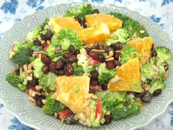 Recipe Broccoli and orange salad