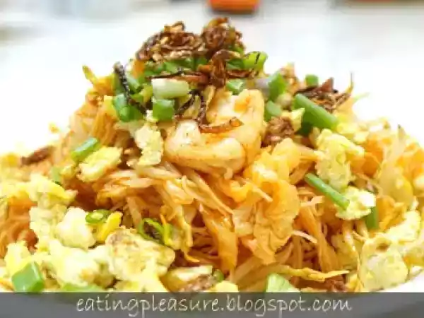 Recipe Stir-fried vermicelli with tomato sauce