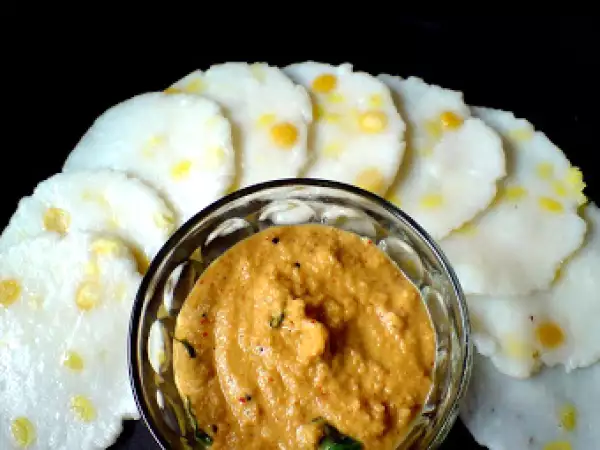 Recipe Polala amavasya - rice noodles payasam & steamed rice flour chapathi :)
