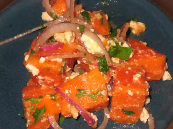 Recipe Papaya, feta, and red onion salad recipe