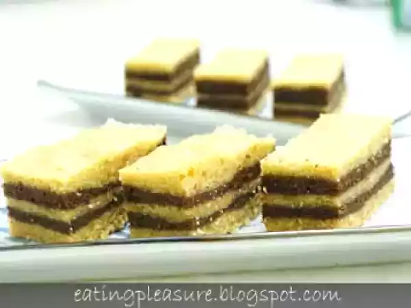 Recipe Cream cracker layer cake