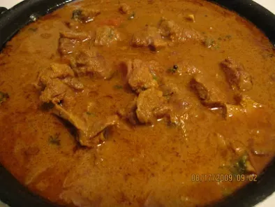 Recipe Varutharacha mutton kulambu