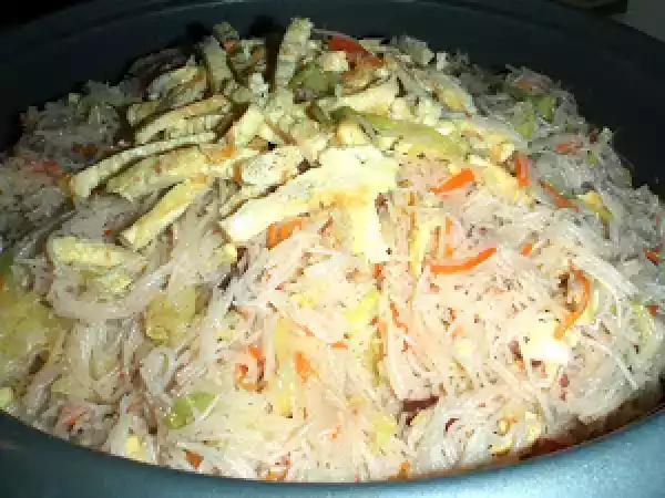 Recipe Fried bee hoon (rice vermicelli) with stewed pork