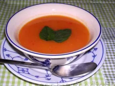 Recipe Spiced summer pumpkin, butternut squash & red bell peppers soup